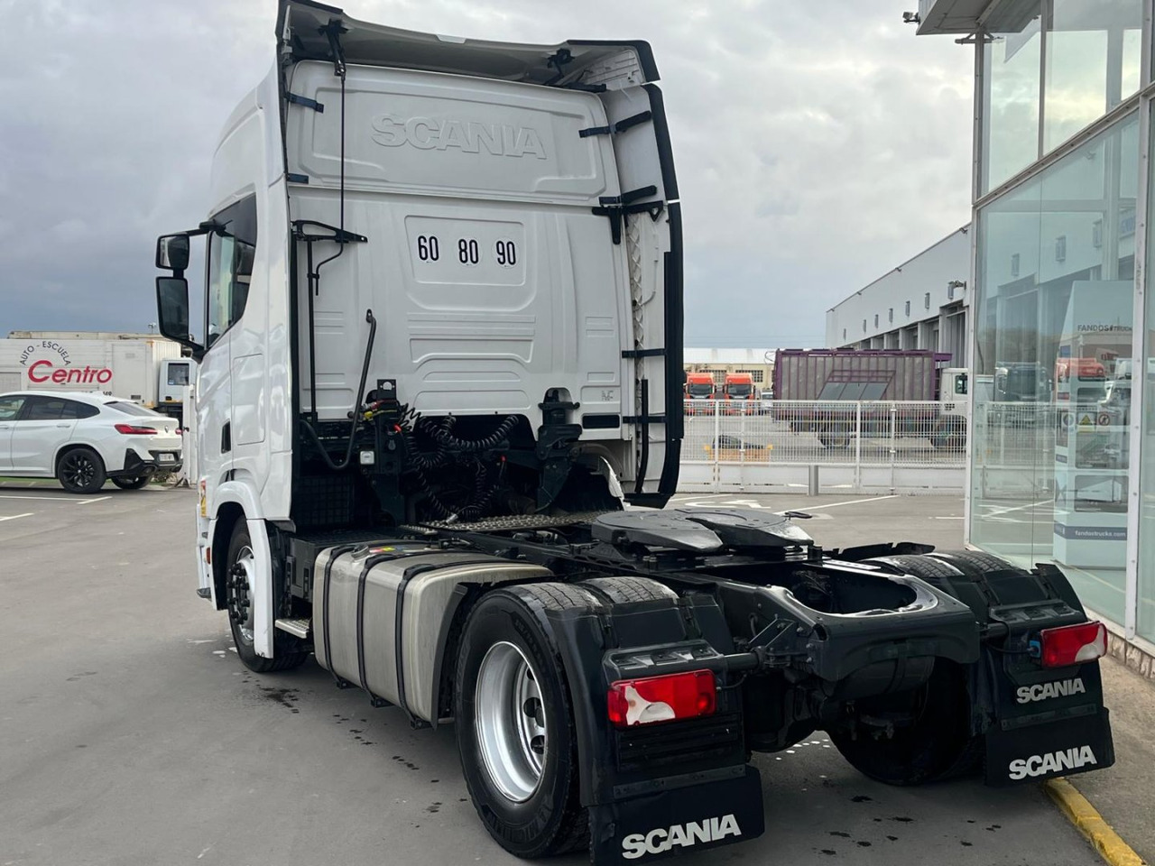 Cabeza Tractora Scania R450 AUTOMATICO-INTARDER - Tractor unit: picture 4 Cabeza Tractora Scania R450 AUTOMATICO-INTARDER - Tractor unit: picture 4