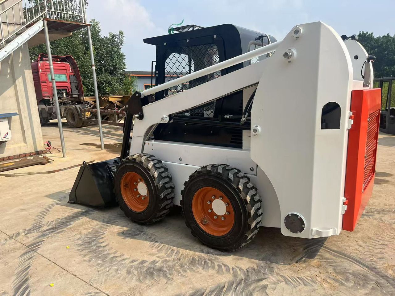 BOBCAT BRAND NEW - Skid steer loader: picture 3 BOBCAT BRAND NEW - Skid steer loader: picture 3