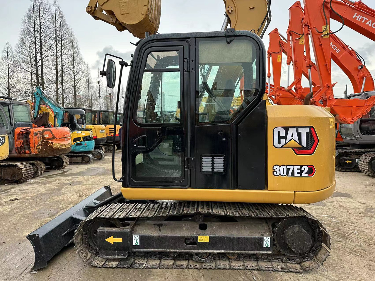 Crawler excavator CAT 307E2 307 E2: picture 1