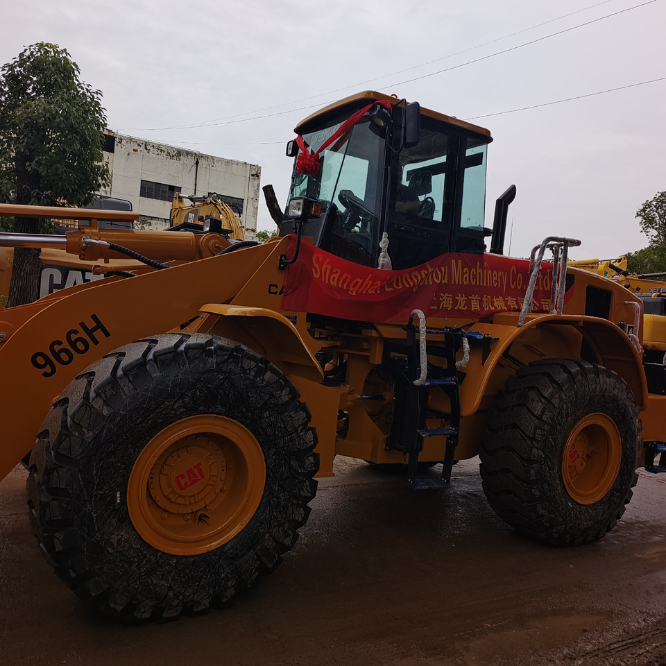 CAT 966H - Wheel loader: picture 3 CAT 966H - Wheel loader: picture 3