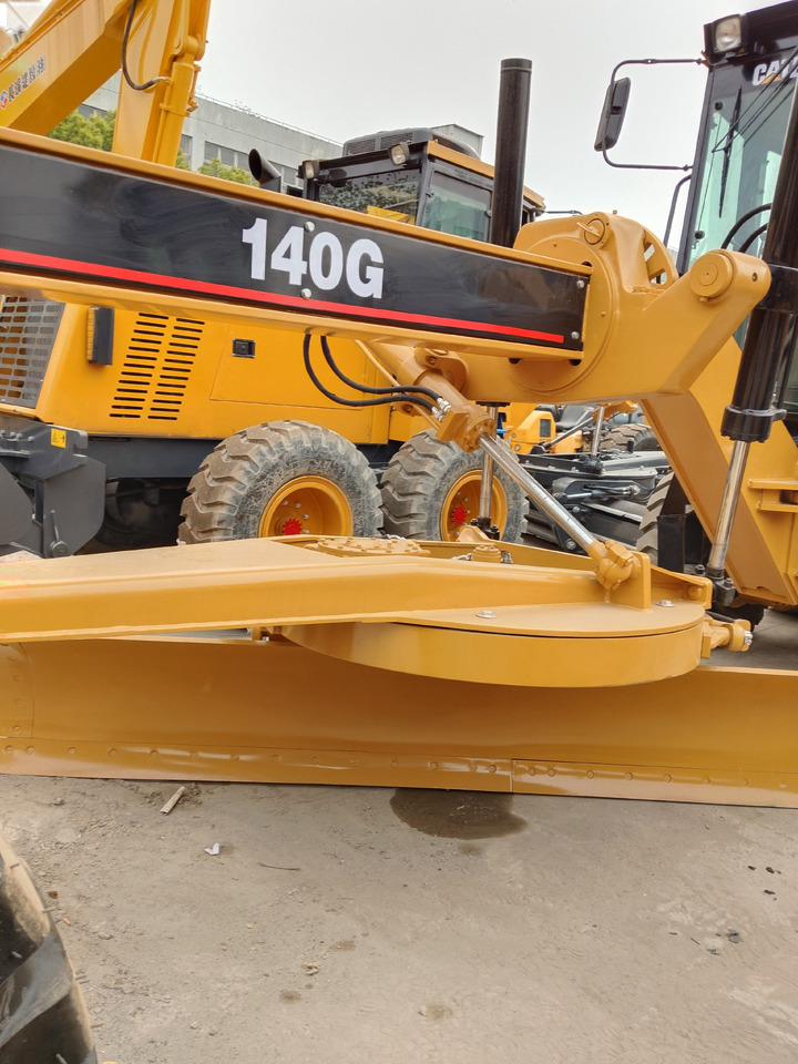 CATERPILLAR 140G - Grader: picture 4 CATERPILLAR 140G - Grader: picture 4