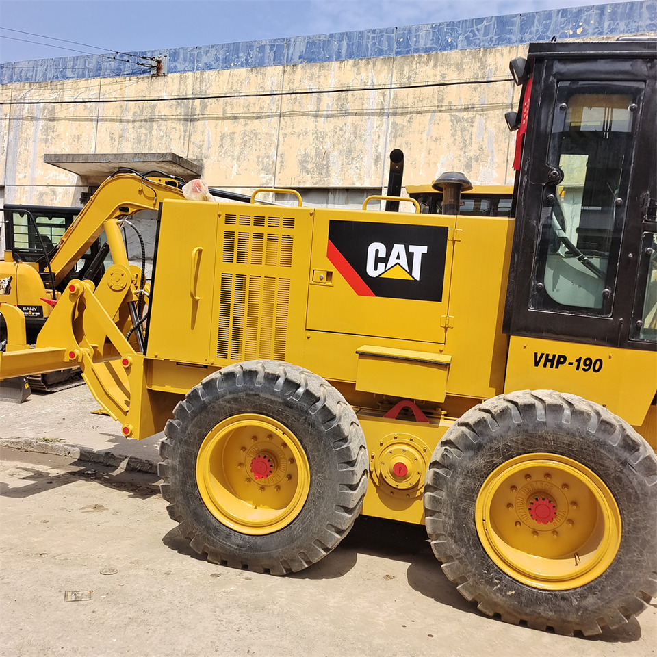 Grader CATERPILLAR 140H CAT: picture 8
