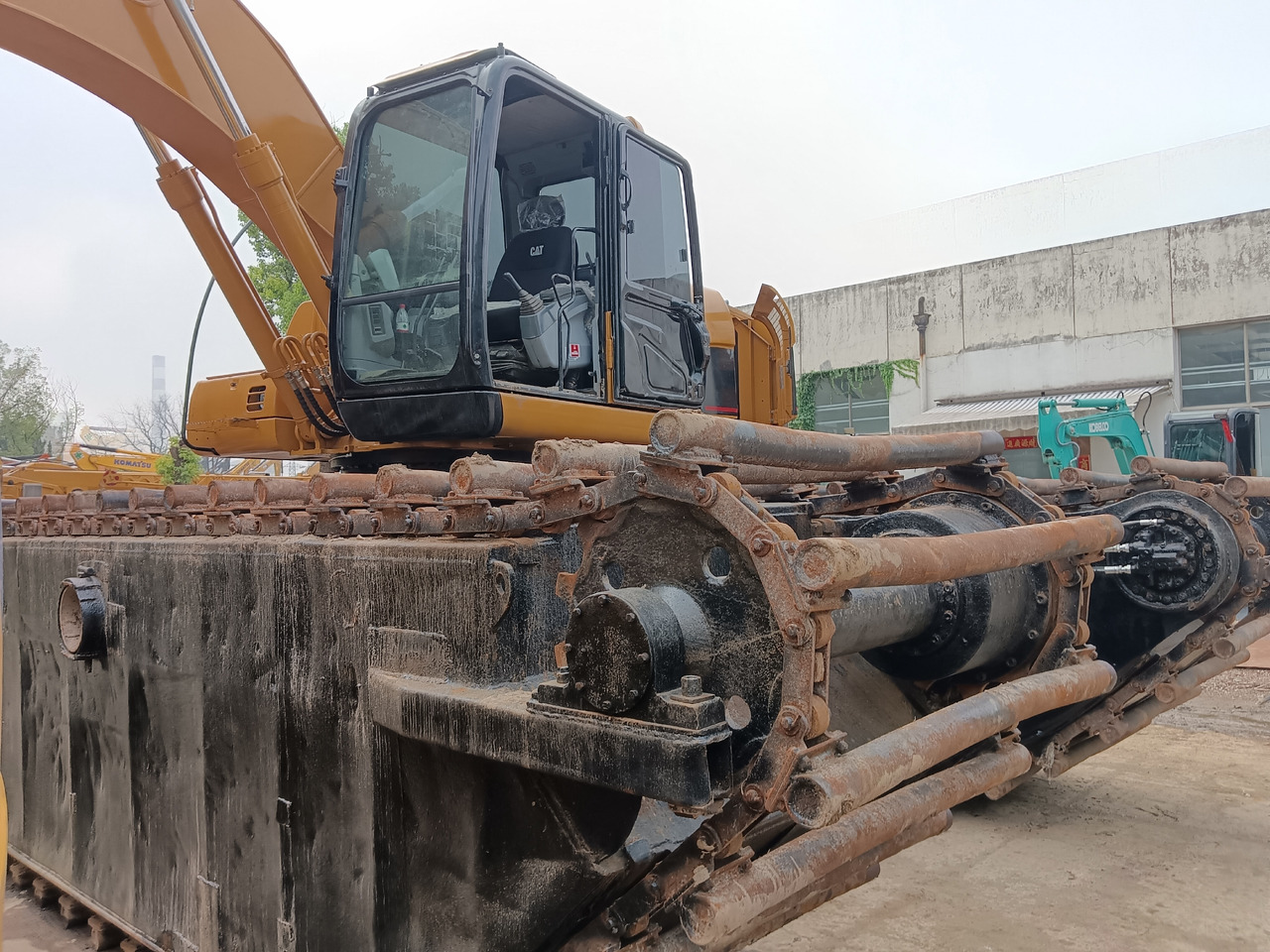 CATERPILLAR 320 BL 320 CL Customizable Dredger - Amphibious excavator: picture 4 CATERPILLAR 320 BL 320 CL Customizable Dredger - Amphibious excavator: picture 4