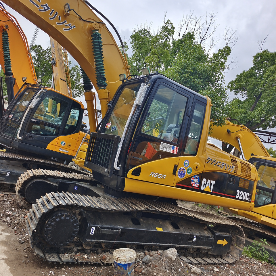 CATERPILLAR 320 CL CAT 320CL - Crawler excavator: picture 3 CATERPILLAR 320 CL CAT 320CL - Crawler excavator: picture 3