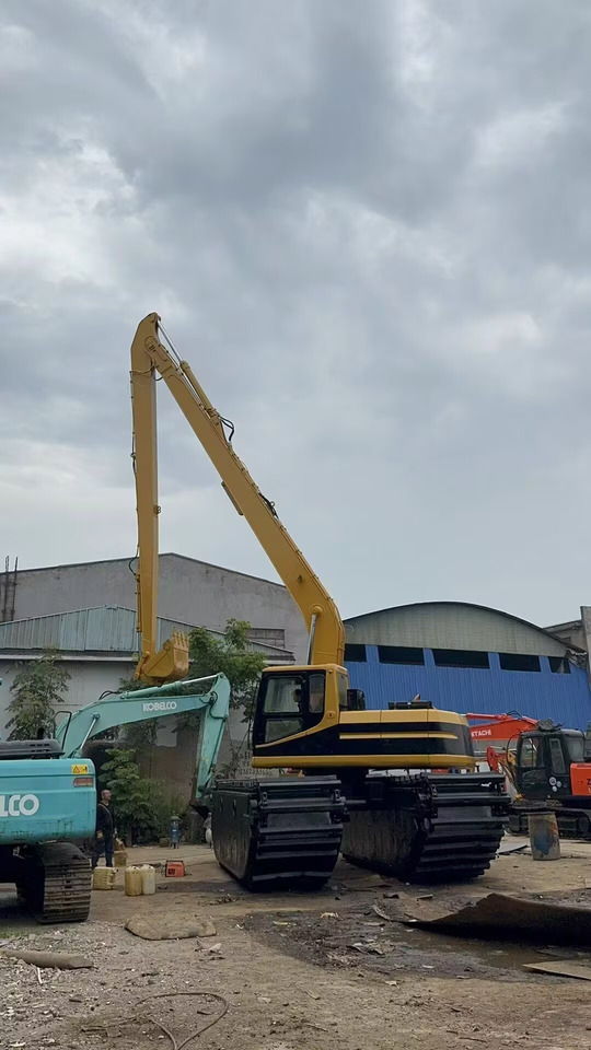 CATERPILLAR 320BL 320CL 320D - Amphibious excavator: picture 5 CATERPILLAR 320BL 320CL 320D - Amphibious excavator: picture 5