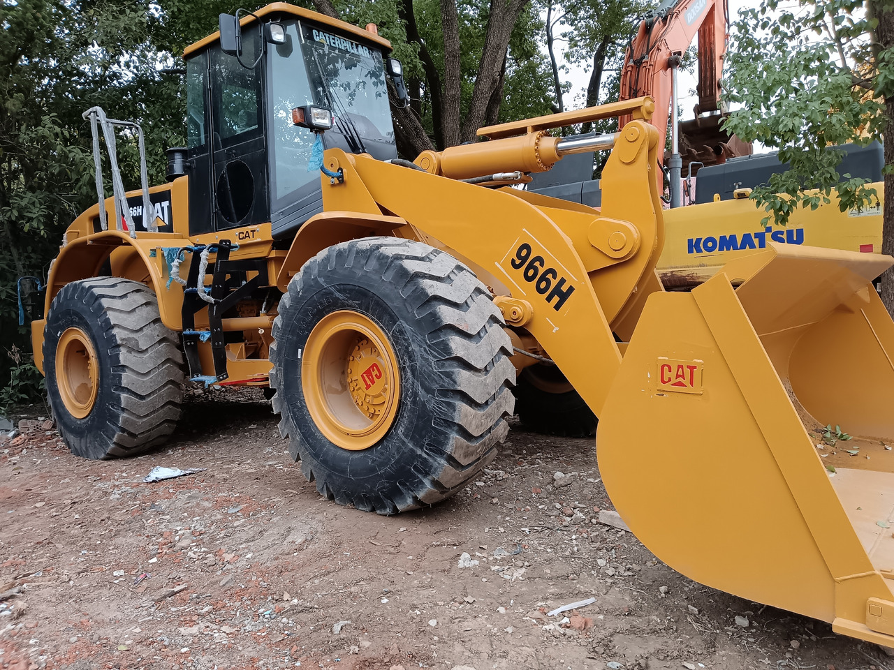 CATERPILLAR 966H CAT - Wheel loader: picture 2 CATERPILLAR 966H CAT - Wheel loader: picture 2