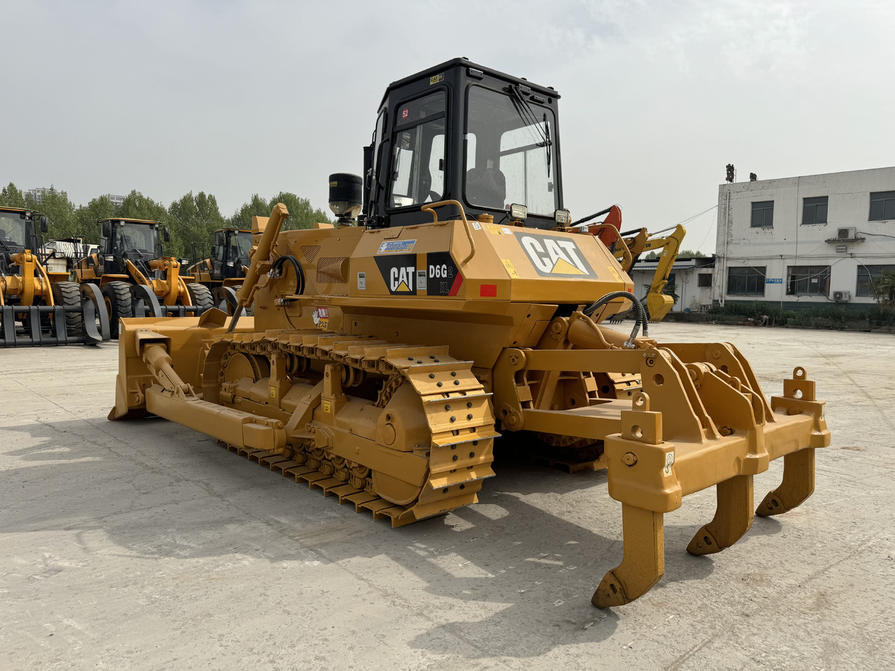 CATERPILLAR D6G CAT - Bulldozer: picture 1 CATERPILLAR D6G CAT - Bulldozer: picture 1
