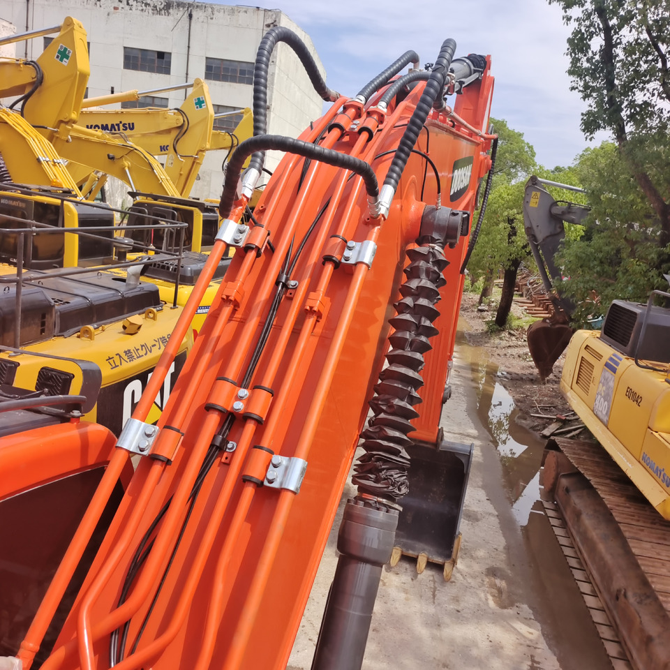 Crawler excavator DOOSAN DX225LCA DX225LC-9C: picture 10