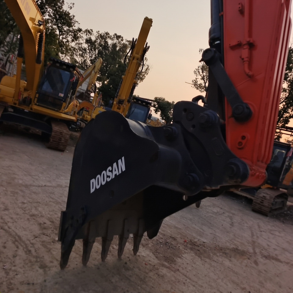 DOOSAN DX300LC-9C DX300 LCA - Crawler excavator: picture 5 DOOSAN DX300LC-9C DX300 LCA - Crawler excavator: picture 5