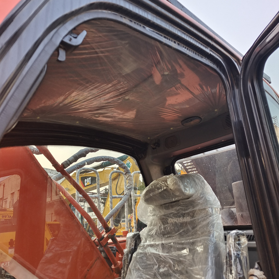 DOOSAN DX300LC-9C DX300 LCA - Crawler excavator: picture 3 DOOSAN DX300LC-9C DX300 LCA - Crawler excavator: picture 3