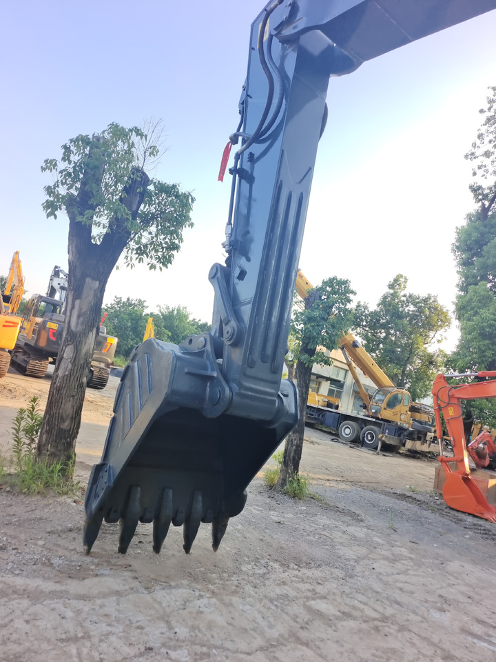 HYUNDAI 305 LC - 9 T 305LC-9S - Crawler excavator: picture 4 HYUNDAI 305 LC - 9 T 305LC-9S - Crawler excavator: picture 4