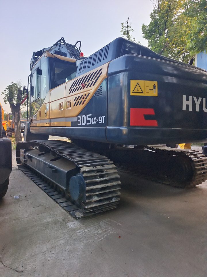 HYUNDAI 305 LC - 9 T 305LC-9S - Crawler excavator: picture 2 HYUNDAI 305 LC - 9 T 305LC-9S - Crawler excavator: picture 2