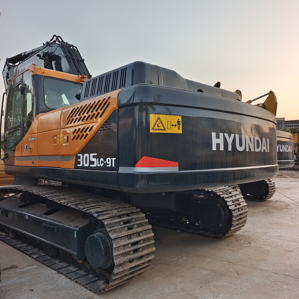 HYUNDAI 305LC - 9T 305 LC - 9S - Crawler excavator: picture 5 HYUNDAI 305LC - 9T 305 LC - 9S - Crawler excavator: picture 5