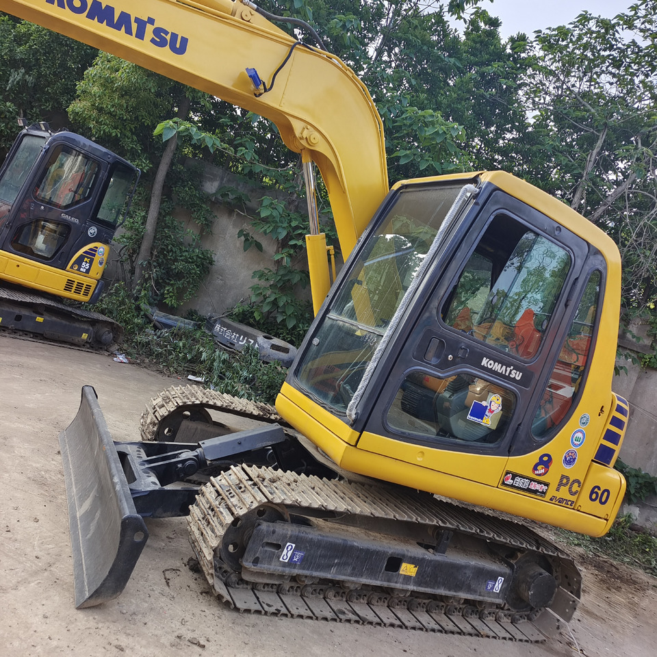 KOMATSU PC 60 - Mini excavator: picture 3 KOMATSU PC 60 - Mini excavator: picture 3