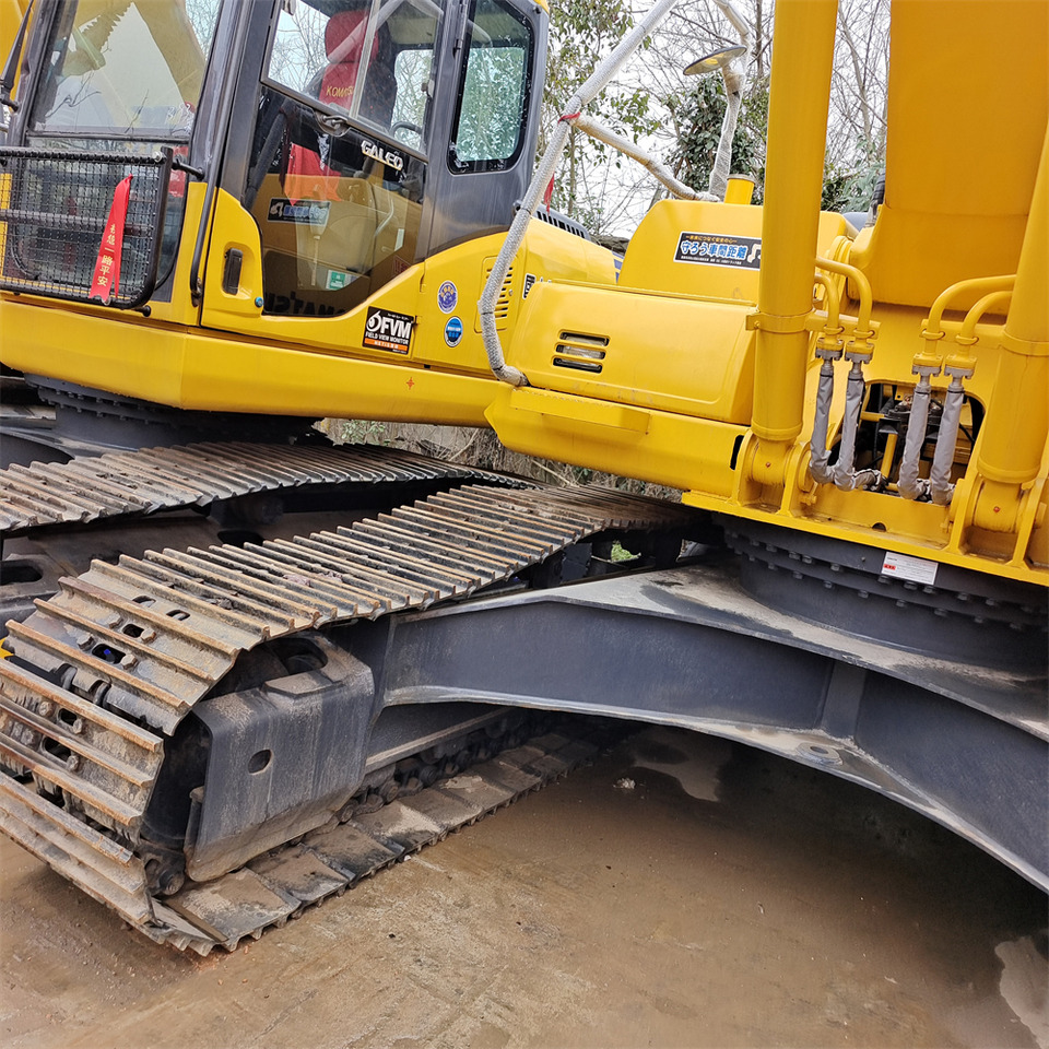 KOMATSU PC210LC PC210LC-8 PC210-8 PC220 PC200-8 - Crawler excavator: picture 4 KOMATSU PC210LC PC210LC-8 PC210-8 PC220 PC200-8 - Crawler excavator: picture 4