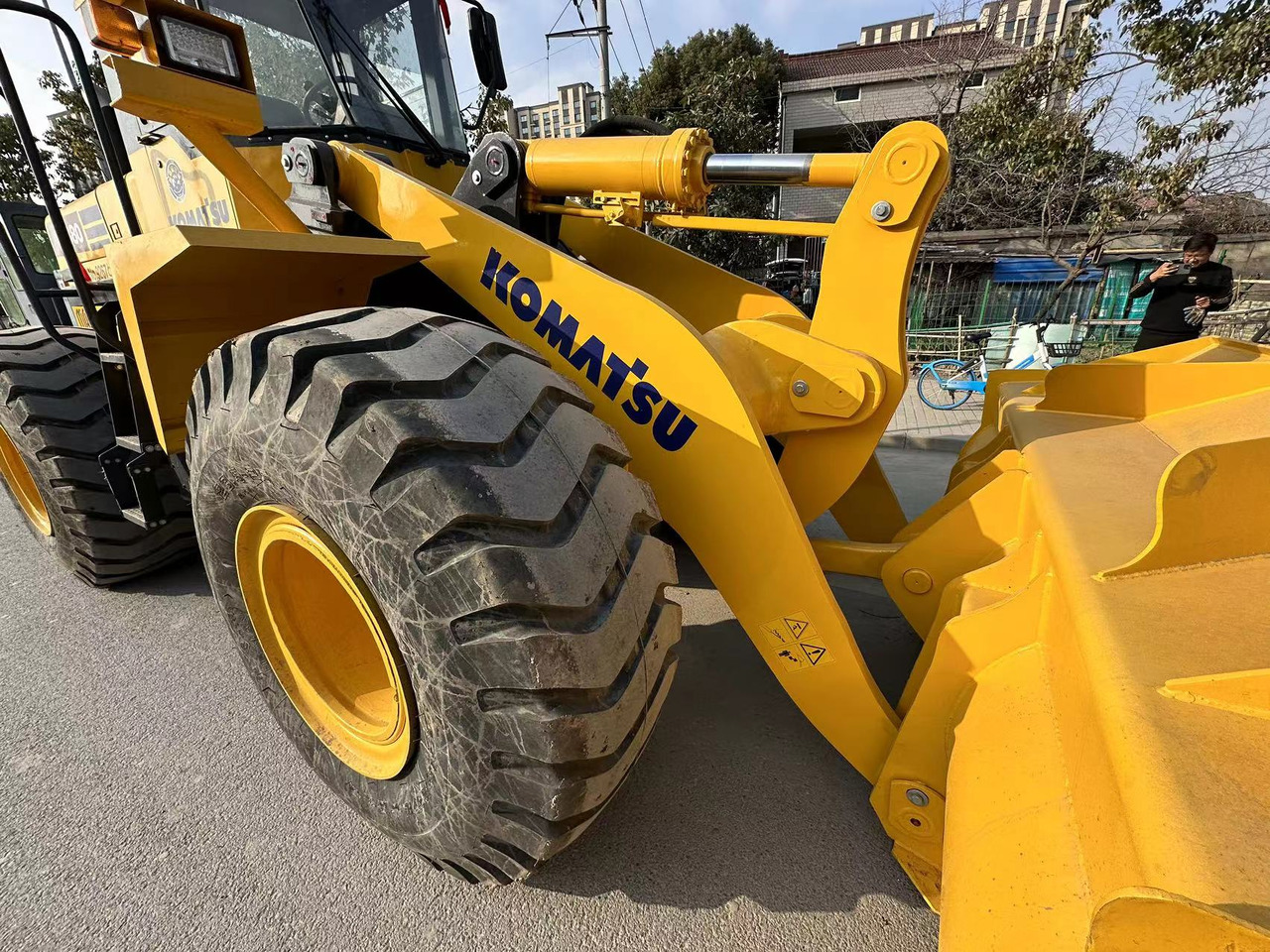 KOMATSU WA 380 - Wheel loader: picture 4 KOMATSU WA 380 - Wheel loader: picture 4