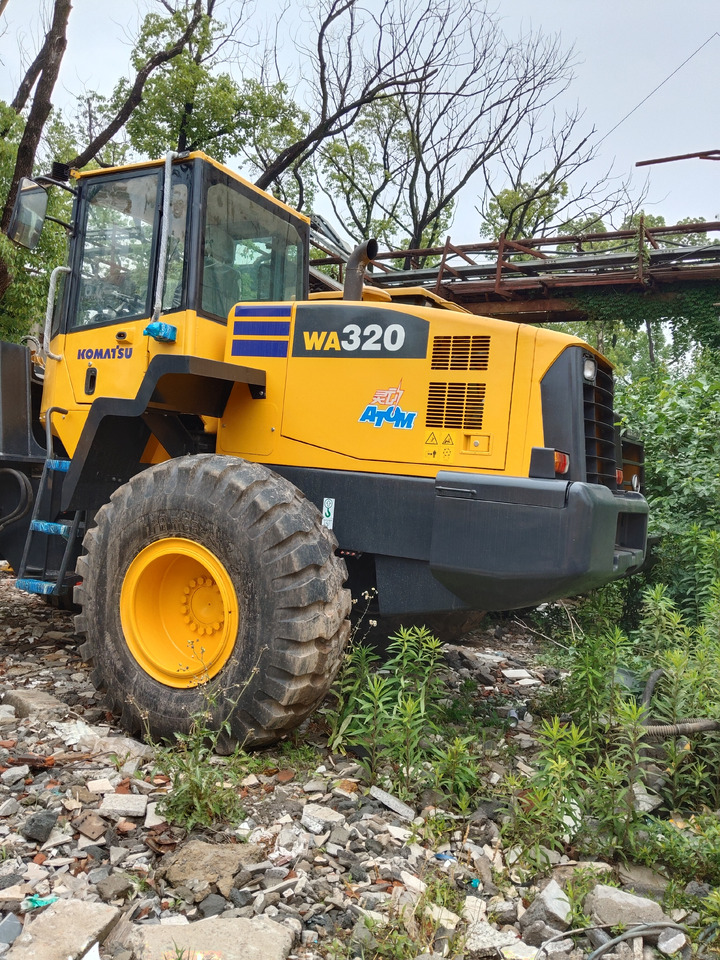 KOMATSU WA320-5 - Wheel loader: picture 2 KOMATSU WA320-5 - Wheel loader: picture 2