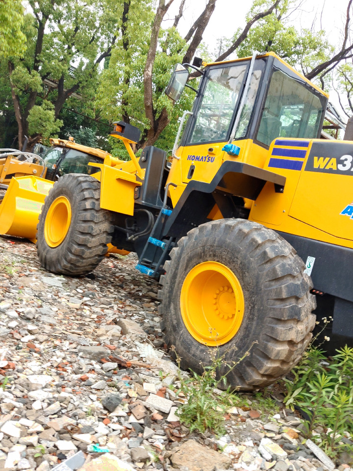 KOMATSU WA320 - Wheel loader: picture 3 KOMATSU WA320 - Wheel loader: picture 3