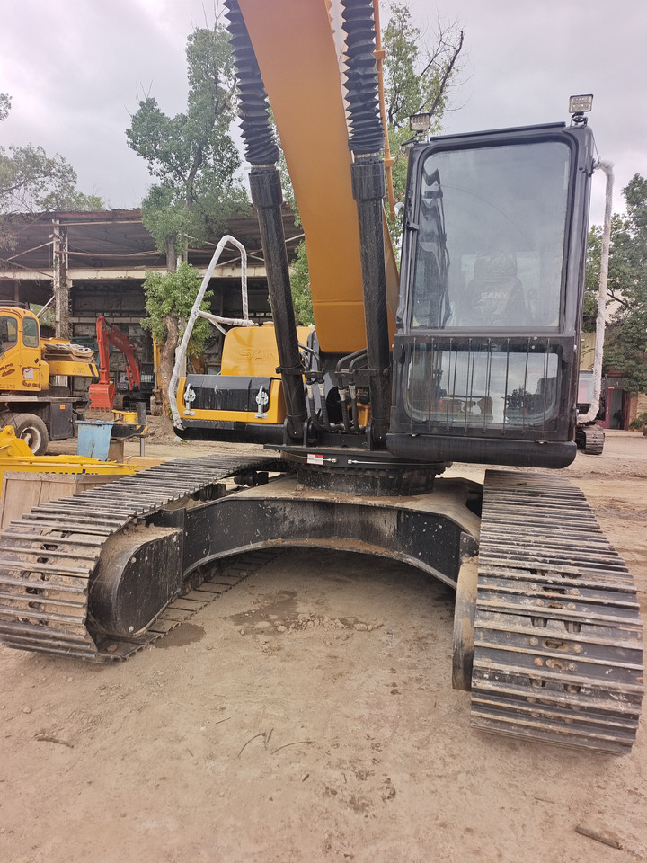 SANY 215C - Crawler excavator: picture 4 SANY 215C - Crawler excavator: picture 4
