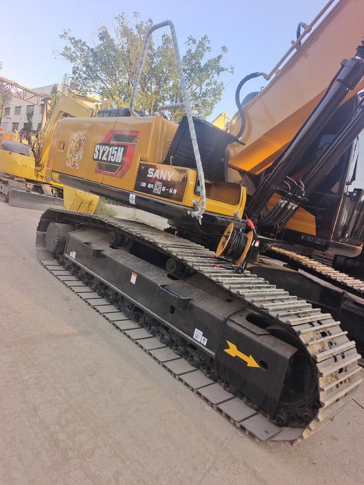 SANY 215H - Crawler excavator: picture 3 SANY 215H - Crawler excavator: picture 3