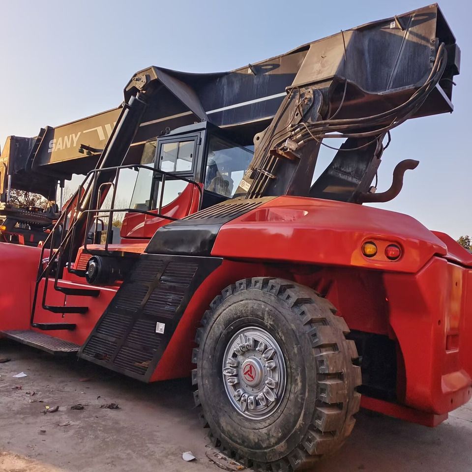 SANY SRSC45C30 Tier-1 China source - Reach stacker: picture 1 SANY SRSC45C30 Tier-1 China source - Reach stacker: picture 1