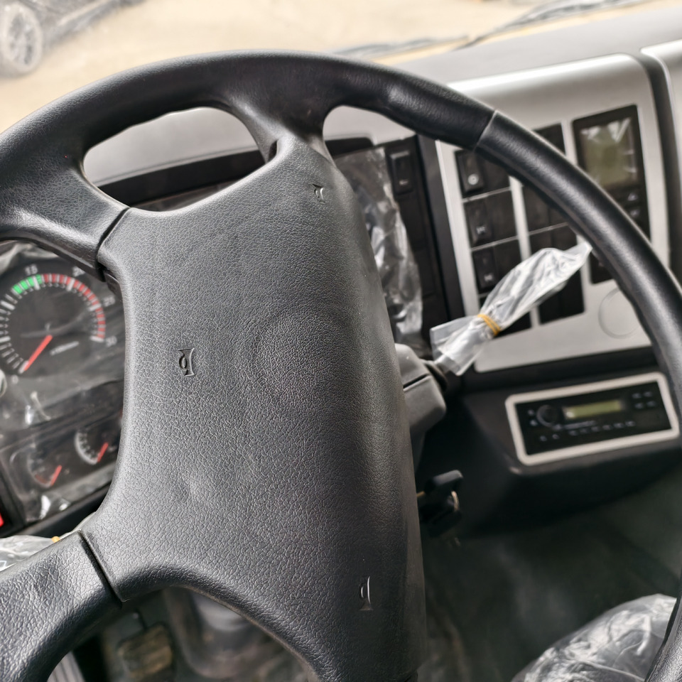 SHACMAN F3000 - Tipper: picture 5 SHACMAN F3000 - Tipper: picture 5