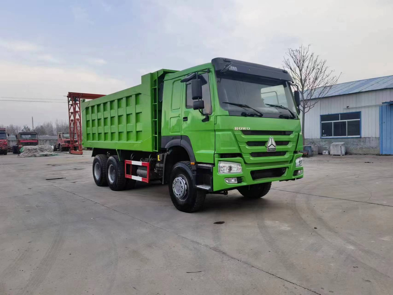 SINOTRUK HOWO 371 380 400 420HP - Tipper: picture 4 SINOTRUK HOWO 371 380 400 420HP - Tipper: picture 4