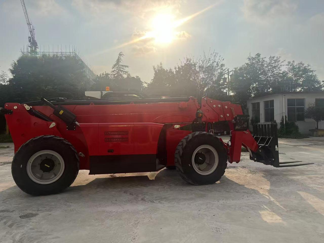 XCMG BRAND NEW 9 METER - Telescopic handler: picture 4 XCMG BRAND NEW 9 METER - Telescopic handler: picture 4