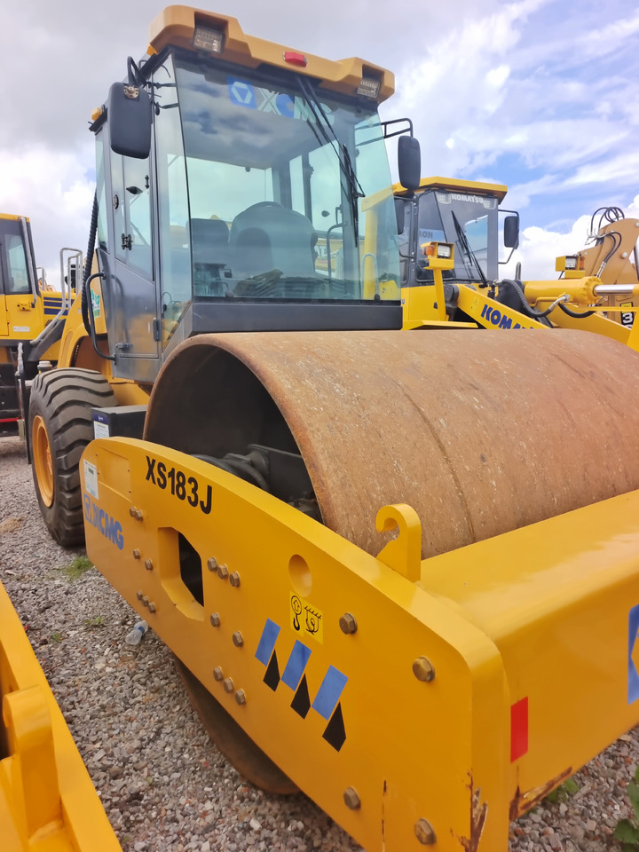 XCMG XS183J - Road roller: picture 1 XCMG XS183J - Road roller: picture 1