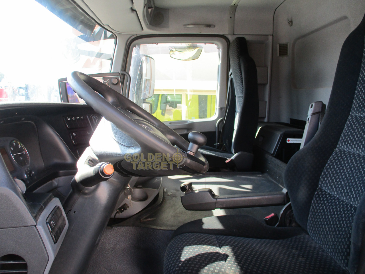 Garbage truck Mercedes Actros 2532 6×2 Garbage Truck: picture 14