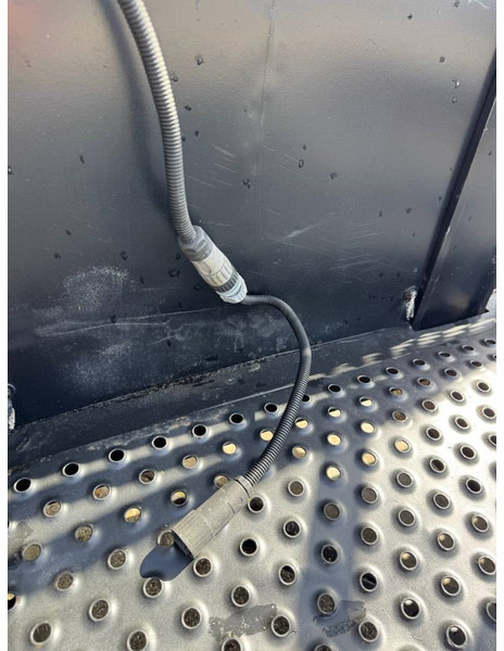 Attachment for Construction machinery Manitou Nacelle Roofing basket: picture 13