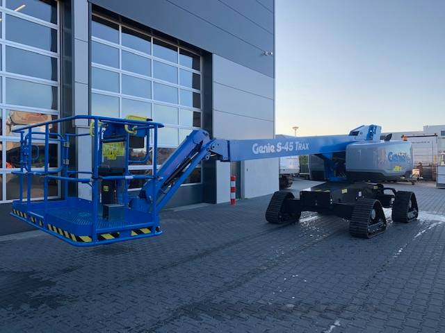 Genie S 45 XC Trax - Telescopic boom: picture 1 Genie S 45 XC Trax - Telescopic boom: picture 1