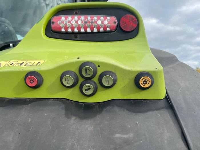 Claas Arion 650 - Farm tractor: picture 3 Claas Arion 650 - Farm tractor: picture 3