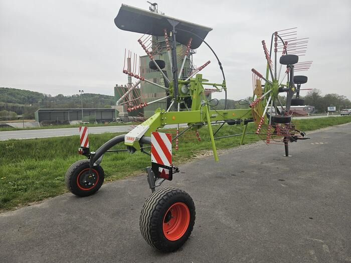 Claas Liner 1600 - Tedder/ Rake: picture 3 Claas Liner 1600 - Tedder/ Rake: picture 3