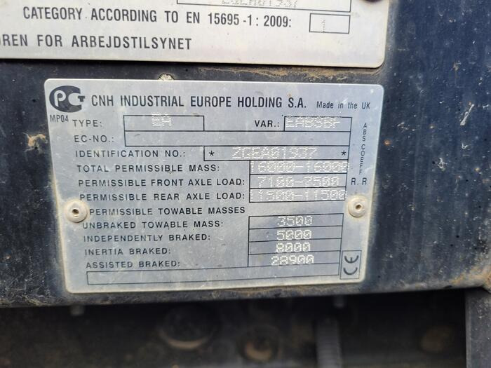 New Holland T 7.290 - Farm tractor: picture 4 New Holland T 7.290 - Farm tractor: picture 4