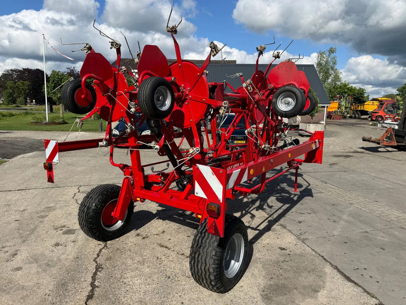 Lely Lotus 1020 Profi schudder - Tedder/ Rake: picture 5 Lely Lotus 1020 Profi schudder - Tedder/ Rake: picture 5