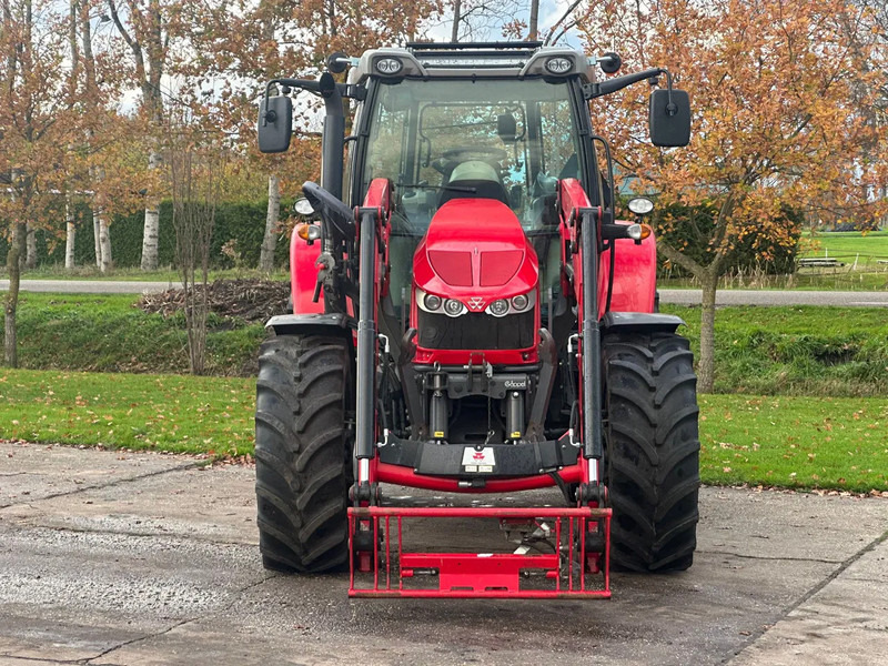 Massey Ferguson MF 5710 SL MF 5710 SL + Voorlader ex staatsbos beheer - Farm tractor: picture 2 Massey Ferguson MF 5710 SL MF 5710 SL + Voorlader ex staatsbos beheer - Farm tractor: picture 2