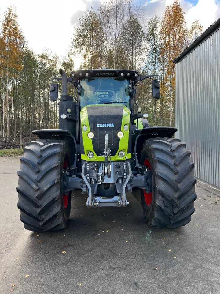 Claas Axion 920 - Farm tractor: picture 2 Claas Axion 920 - Farm tractor: picture 2