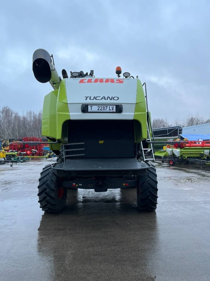 Claas Tucano 570 - Combine harvester: picture 4 Claas Tucano 570 - Combine harvester: picture 4