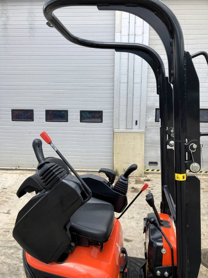 New Mini excavator Kubota U10-5: picture 6