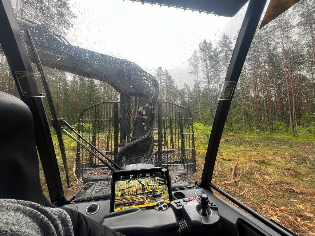 Forwarder Ponsse Buffalo 8W: picture 25