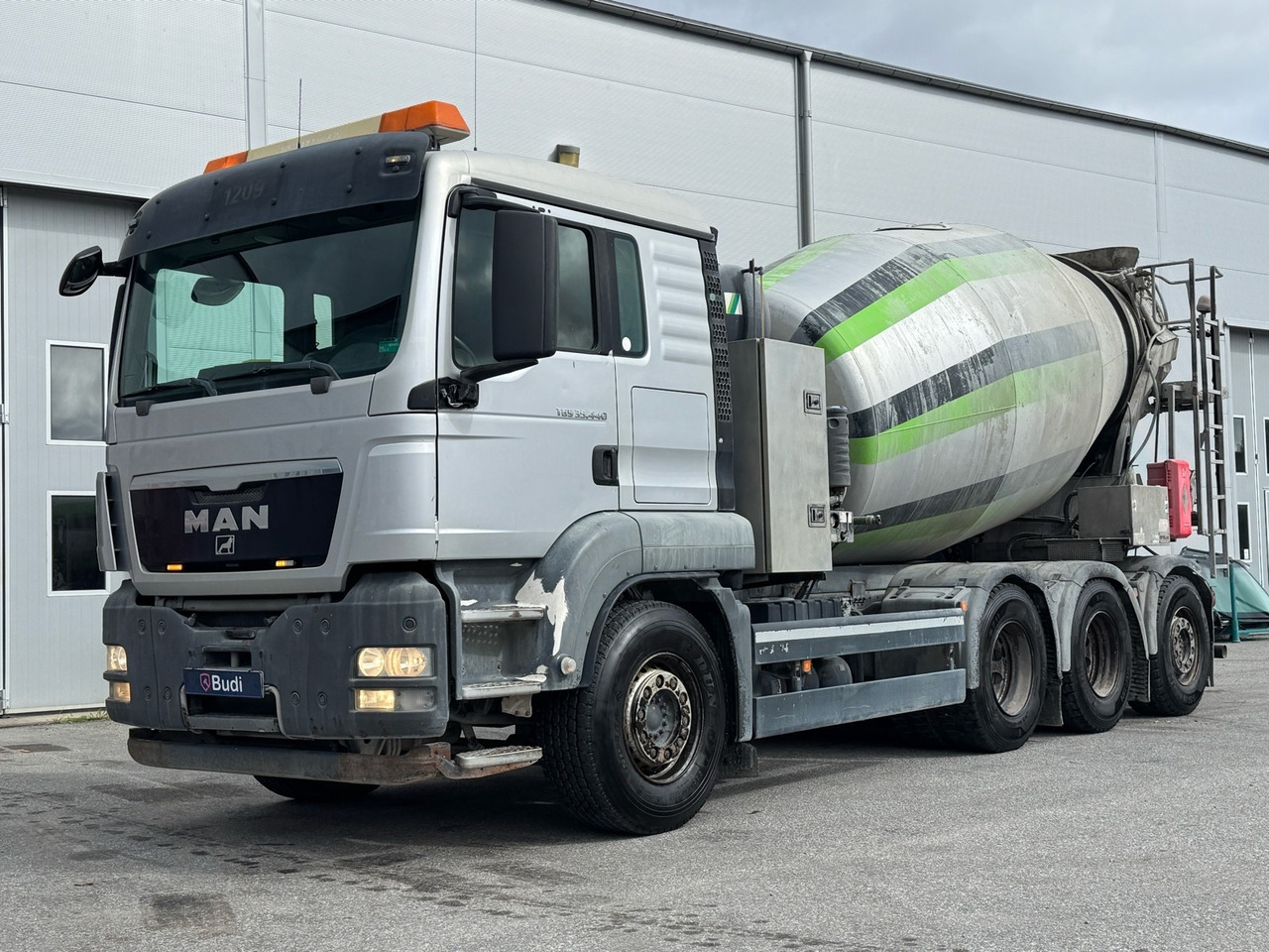 Betongbil MAN 92S TGS 35.440 8X4-4 BL -2013 - Concrete mixer truck: picture 1 Betongbil MAN 92S TGS 35.440 8X4-4 BL -2013 - Concrete mixer truck: picture 1