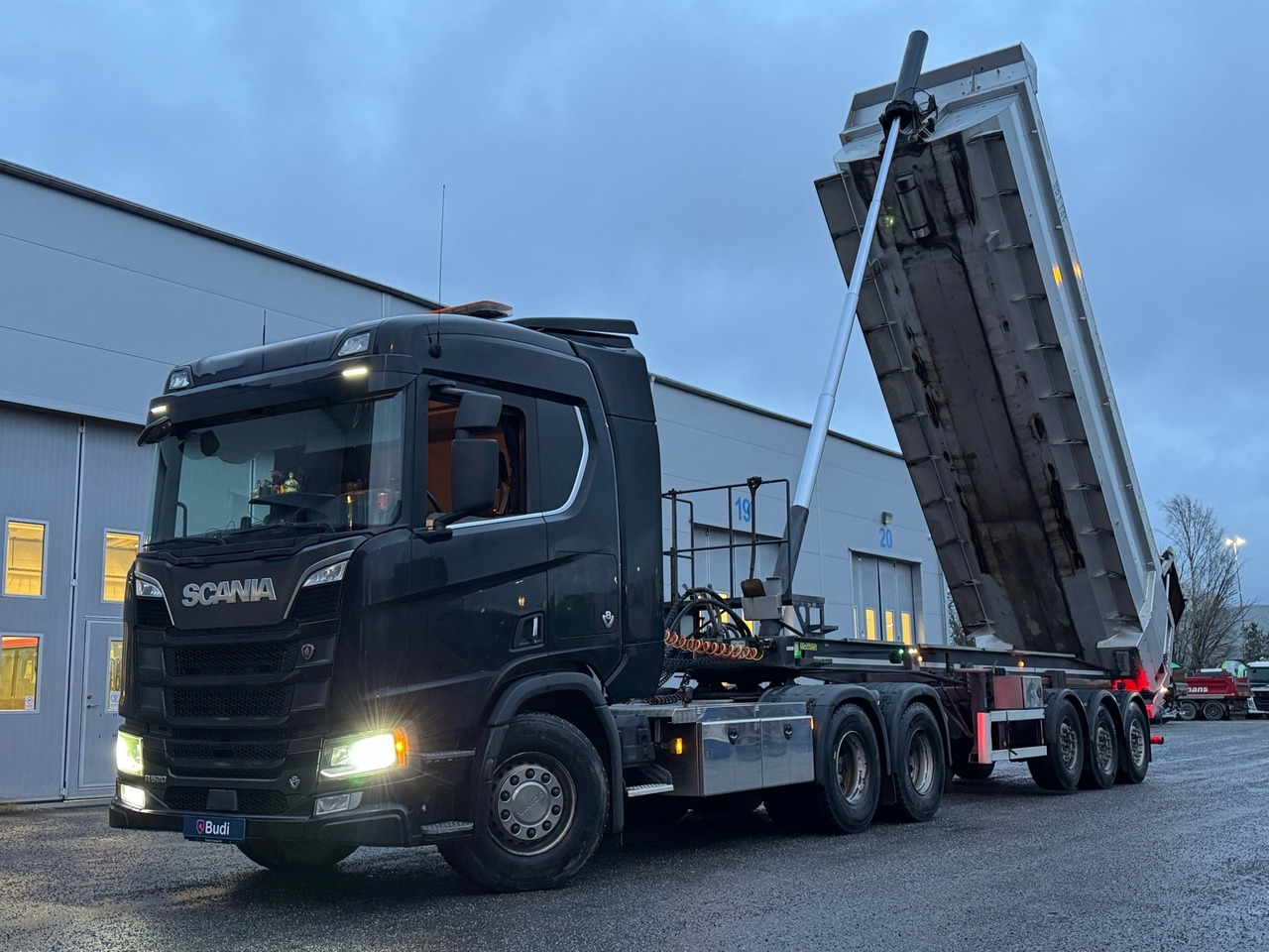 Dragbil med Tipptrailer Scania R520 A 6X4 NB -2018 | Istrail - Tractor unit, Tipper semi-trailer: picture 1 Dragbil med Tipptrailer Scania R520 A 6X4 NB -2018 | Istrail - Tractor unit, Tipper semi-trailer: picture 1