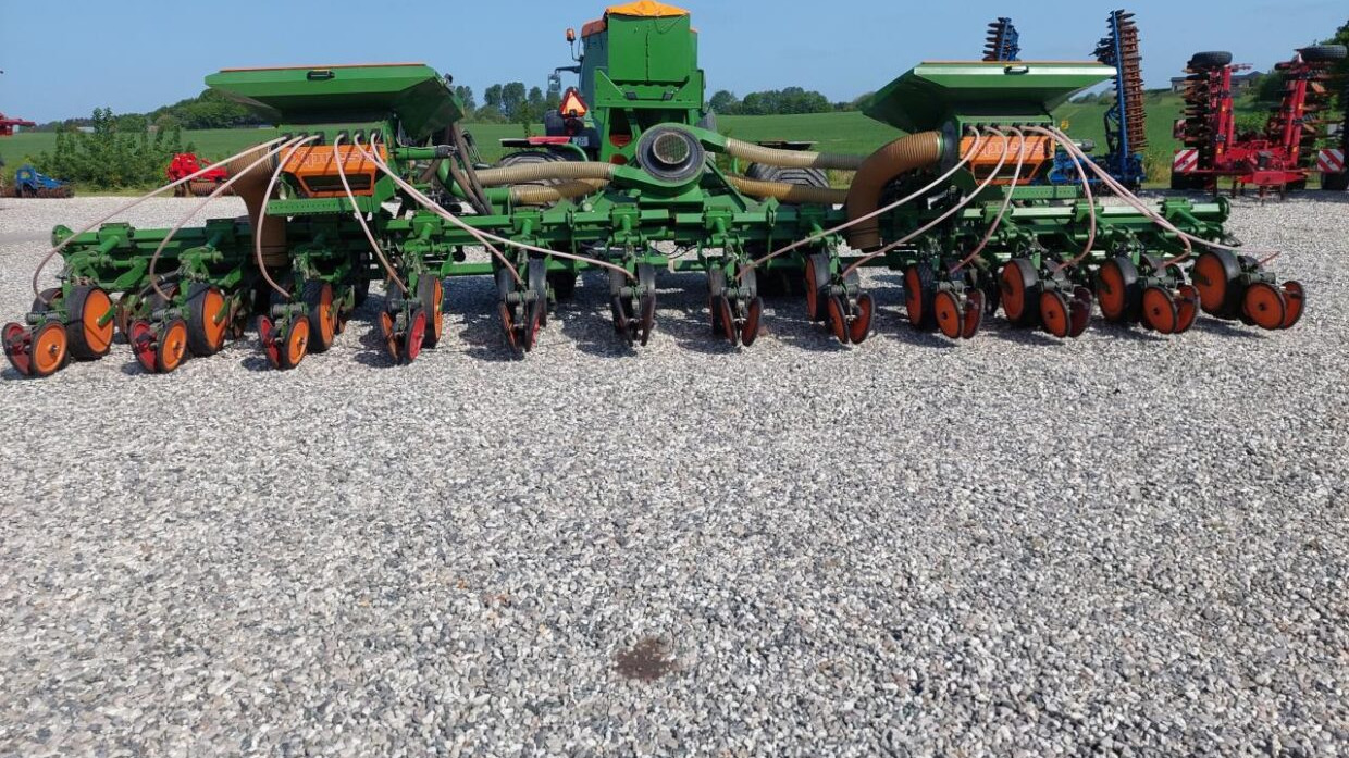 Amazone EDX 9000-T - 12 rækket - Precision sowing machine: picture 4 Amazone EDX 9000-T - 12 rækket - Precision sowing machine: picture 4