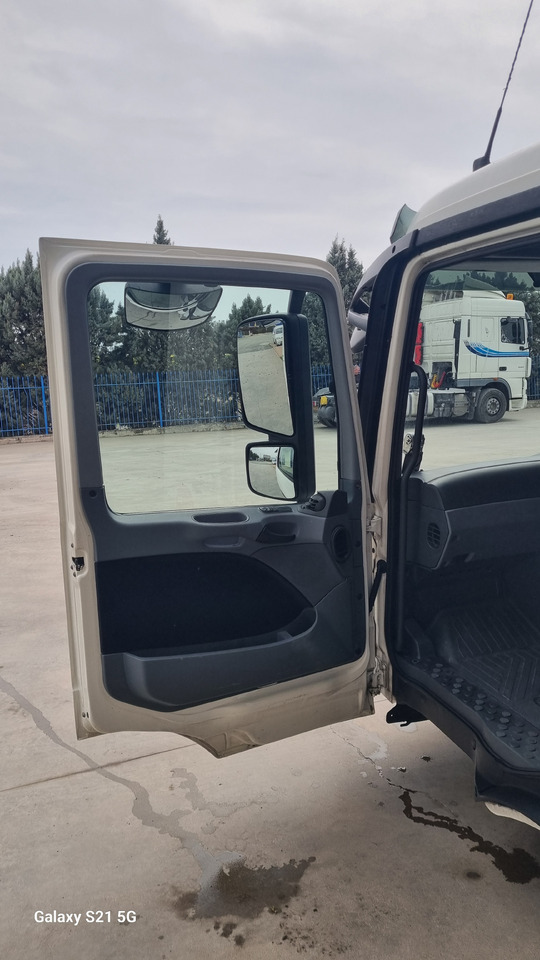 MERCEDES ACTROS MP3 EURO 5 - Cab: picture 5 MERCEDES ACTROS MP3 EURO 5 - Cab: picture 5