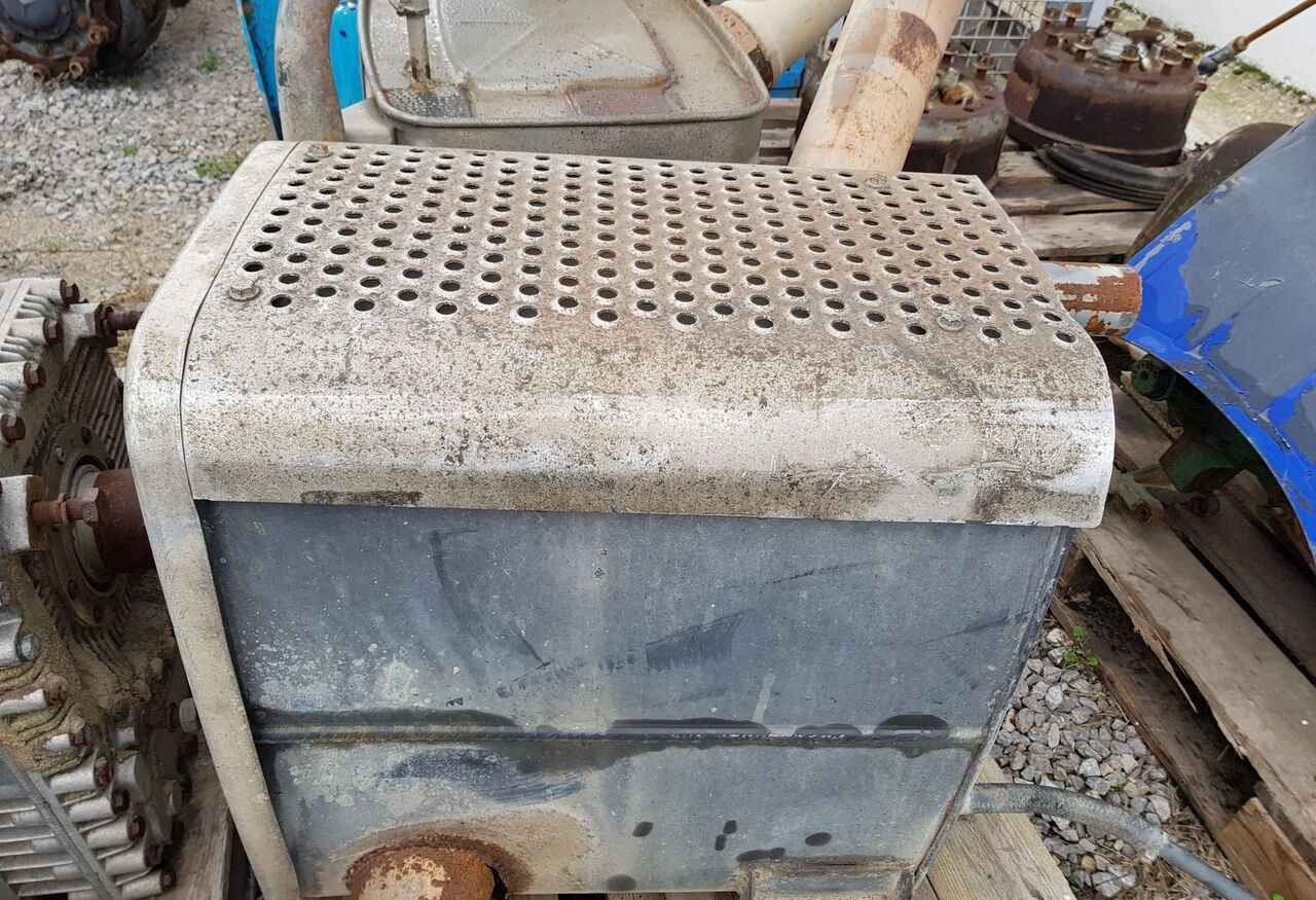 Mercedes-Benz GILLET Z308246 A 957 490 05 14 Mercedes-Benz - Catalytic converter for Truck: picture 2 Mercedes-Benz GILLET Z308246 A 957 490 05 14 Mercedes-Benz - Catalytic converter for Truck: picture 2