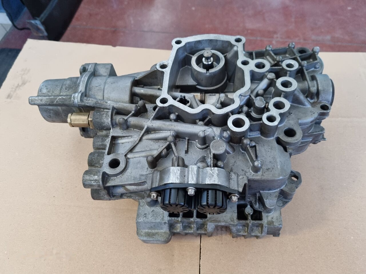 WABCO SHIFTING CYLINDER Mercedes-Benz ACTROS MP4 EURO 6 - Gear stick for Truck: picture 5 WABCO SHIFTING CYLINDER Mercedes-Benz ACTROS MP4 EURO 6 - Gear stick for Truck: picture 5