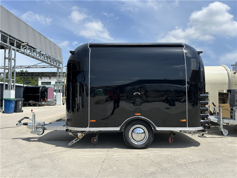 European Food Truck Crepe,Burger,Grilled Sausage,Lángos Food Trailer - Vending trailer: picture 4 European Food Truck Crepe,Burger,Grilled Sausage,Lángos Food Trailer - Vending trailer: picture 4