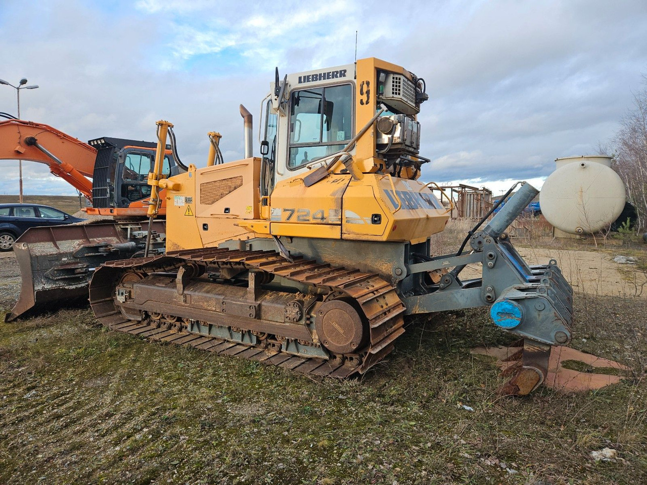 Liebherr PR 724 LGP mit Heckaufreißer, Moorlaufwerk - Bulldozer: picture 3 Liebherr PR 724 LGP mit Heckaufreißer, Moorlaufwerk - Bulldozer: picture 3