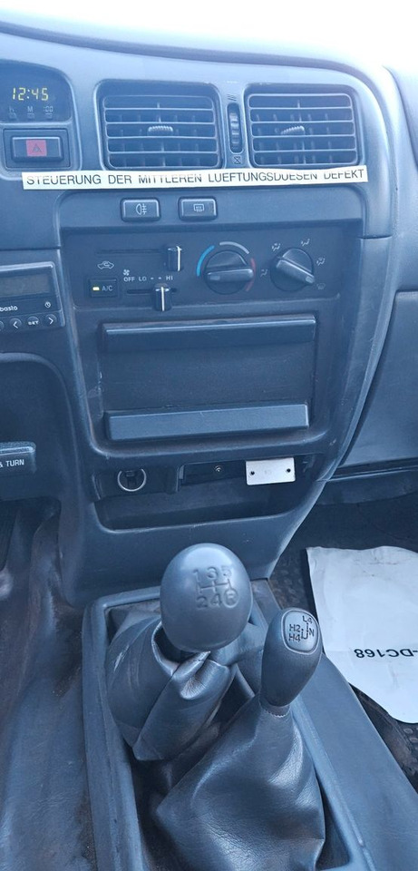 Toyota Hilux Double Cab 4x4 - SUV: picture 5 Toyota Hilux Double Cab 4x4 - SUV: picture 5